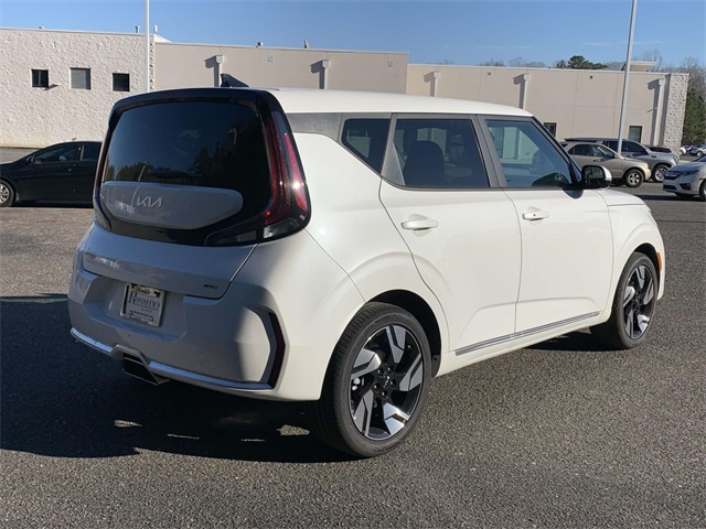 New 2025 White Kia GT-Line image 3