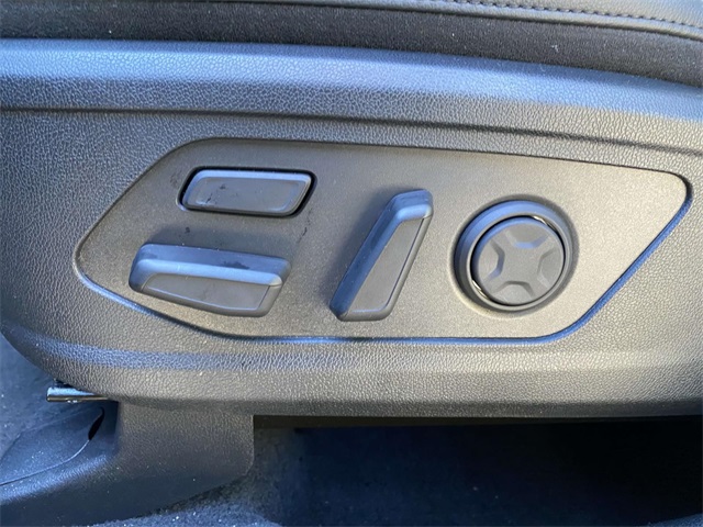 New 2024 Gray Kia X-Line SX Prestige image 13