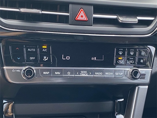 New 2025 Fusion Black Kia S image 18