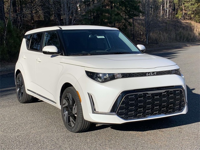 New 2025 White Kia GT-Line image 1