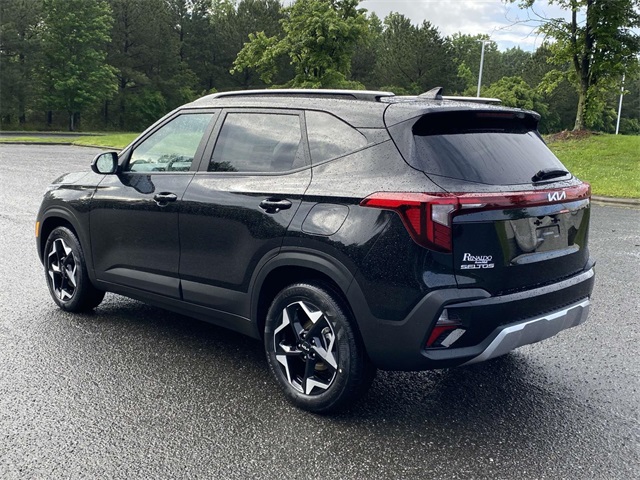 New 2025 Fusion Black Kia S image 5