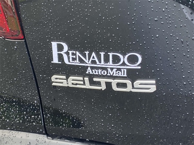 New 2025 Fusion Black Kia S image 27