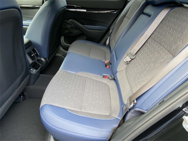 New 2025 Fusion Black Kia S image 10